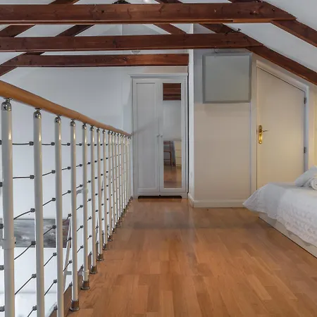 Unika Homes Porvenir * セビリア